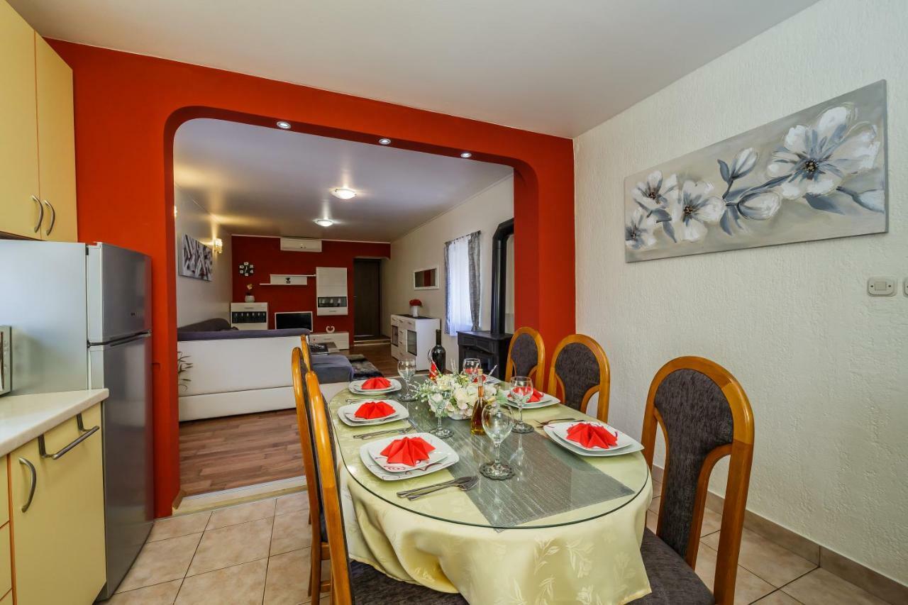 Central Apartment Castle Cippico Kaštela Zewnętrze zdjęcie